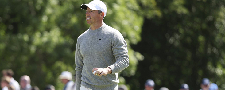 Rory McIlroy colidera en Escocia junto a Gotterup tras una jornada espectacular