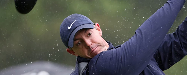 Rai lidera mientras Scheffler se hunde y es último