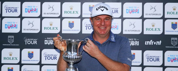 Once años y quince días después Ross McGowan vuelve a ganar