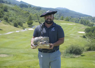 Gran victoria de Mario Galiano en Maeztegi Golf