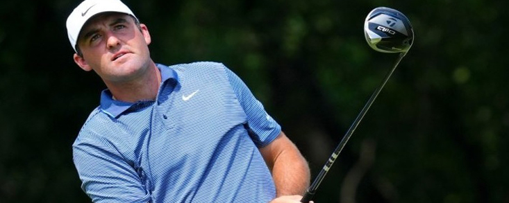 Scottie Scheffler se queda a cinco golpes del liderato pero sigue en la pelea por su tercera victoria consecutiva