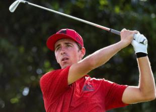 Ballester, Puig y Sebas García a tres del líder