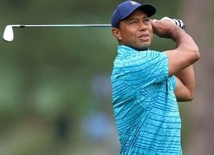 Tiger Woods pasa su vigésimo segundo corte consecutivo en Augusta