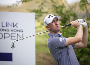 McKibbin empieza con -10 y récord del campo