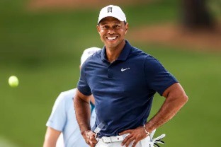 Tiger Woods confirma que jugará su primer torneo regular desde 2020