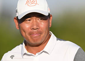 Lombard y Wu (-5) se reparten el liderato con Campillo y los Elvira a dos golpes